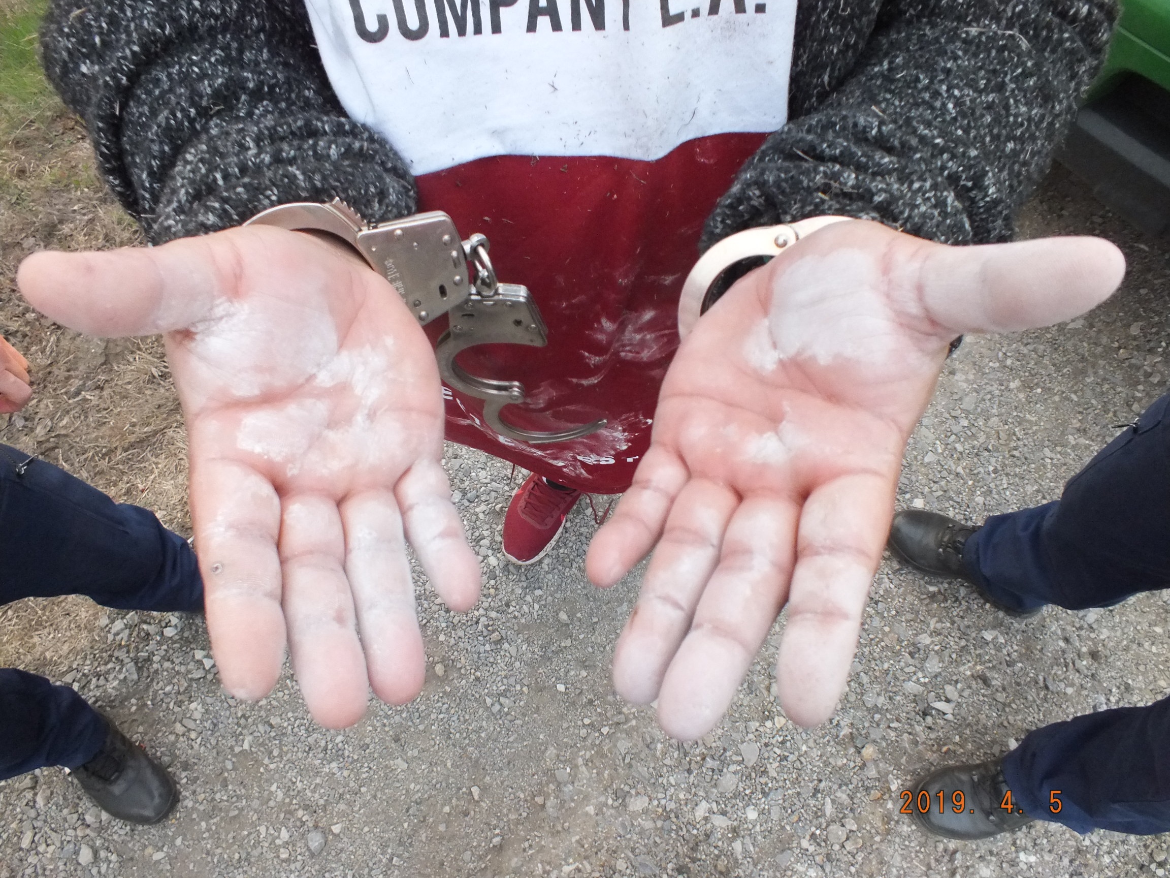 Vádemelés a kábítószerrel kereskedő család tagjai ellen