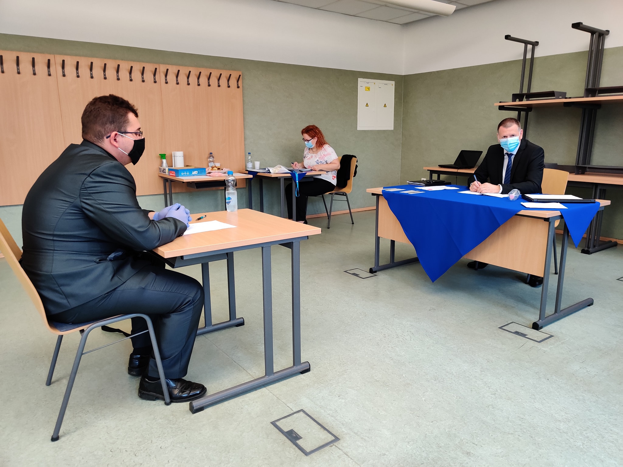 Zajlanak a záróvizsgák az egyetemen