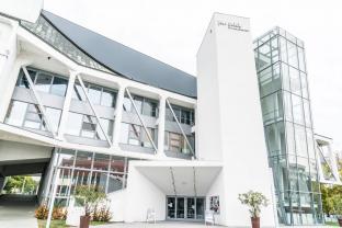 Újra nyitnak a VMKK intézményei!