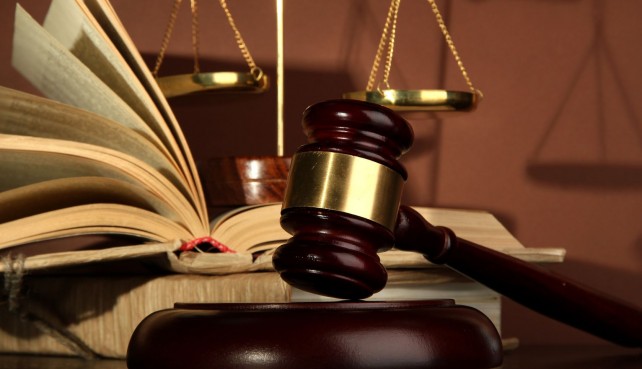 Nyíregyházi irodákba tört be a férfi, letartóztatta a bíróság