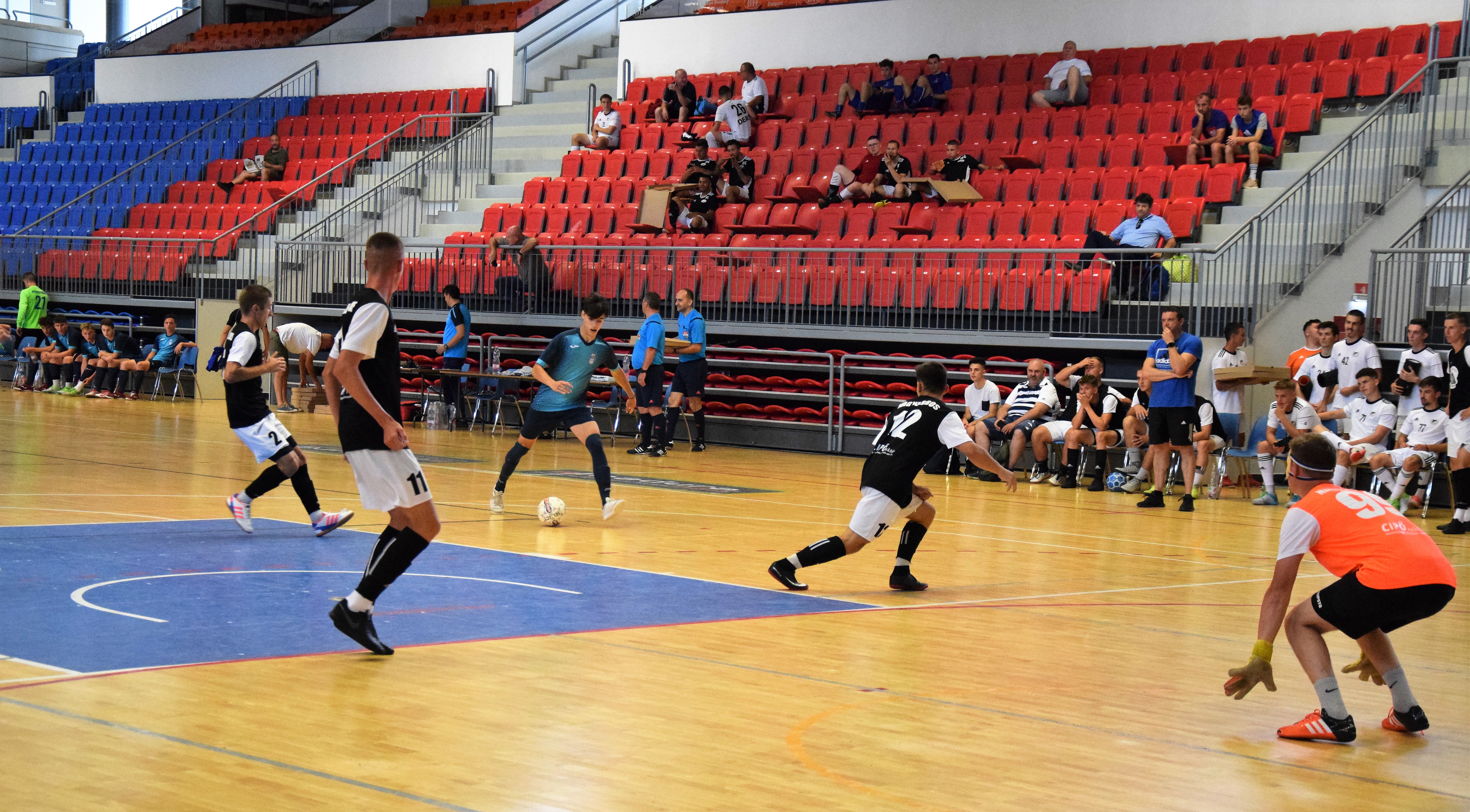 A DEAC vitte el a pálmát