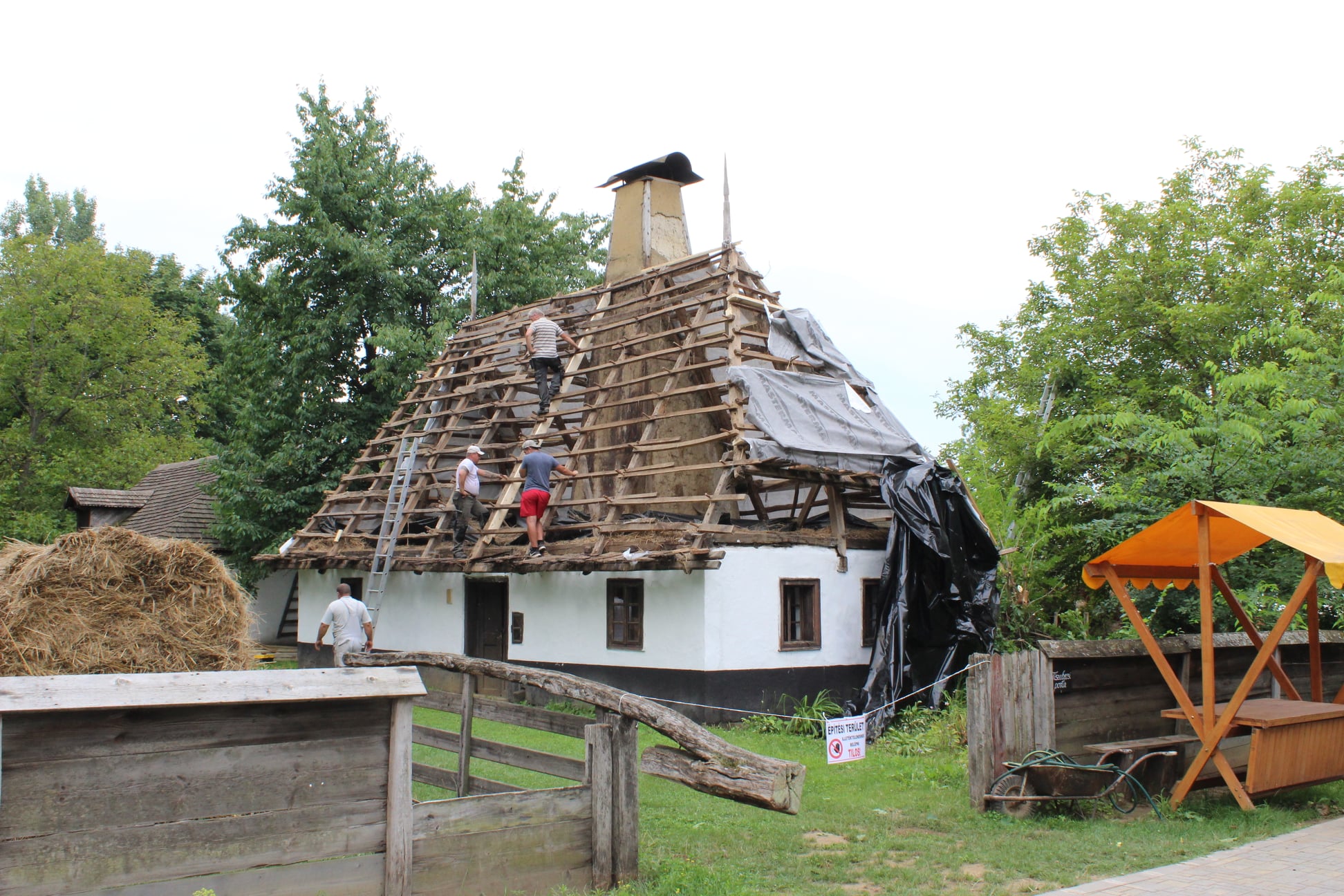 Újabb munkálatok a Sóstói Múzeumfalu területén