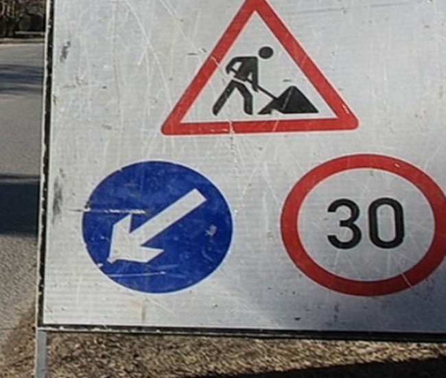 Folynak a munkálatok a Benczúr-Bessenyei terek körül