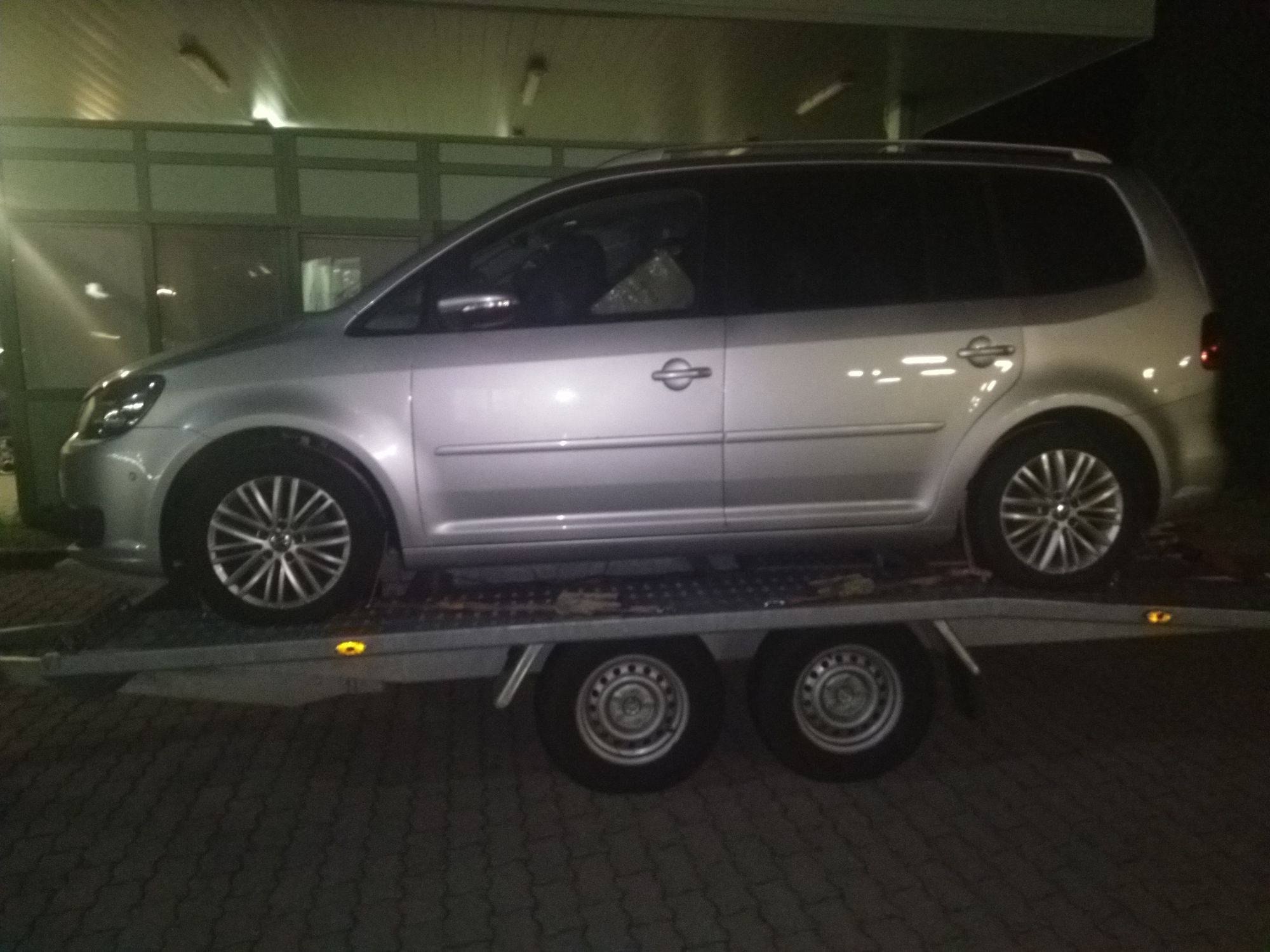  Körözött autó a csengersimai határátkelőhelyen