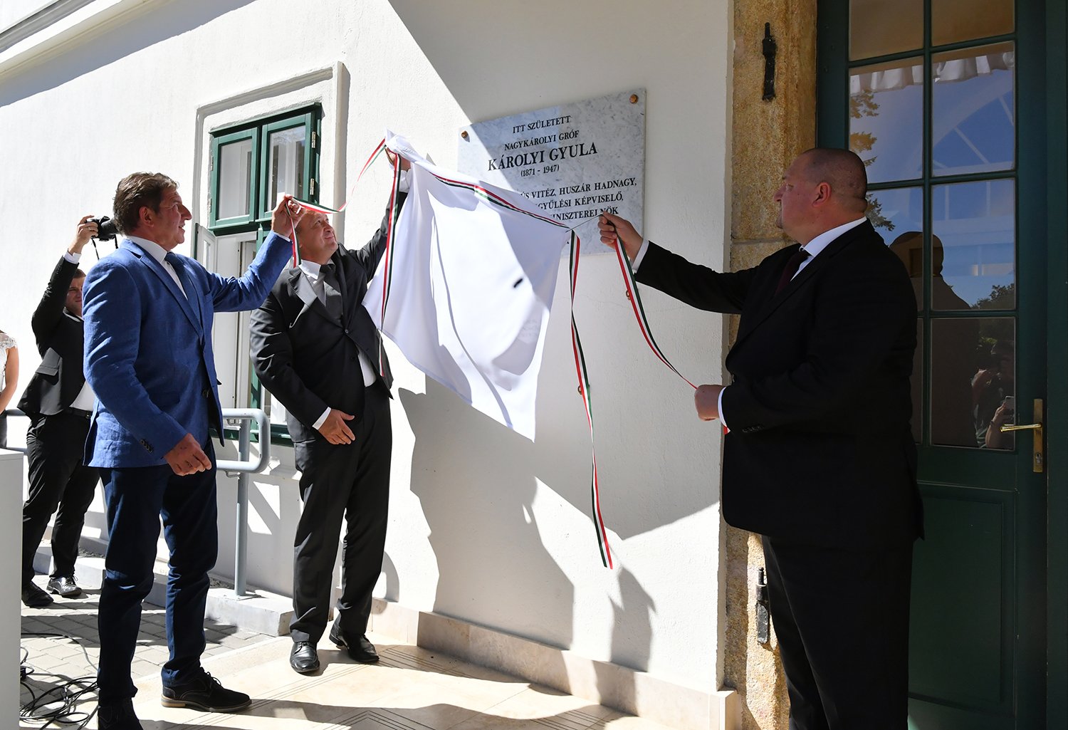  Emlékházat avattak Károlyi Gyula tiszteletére Baktalórántházán