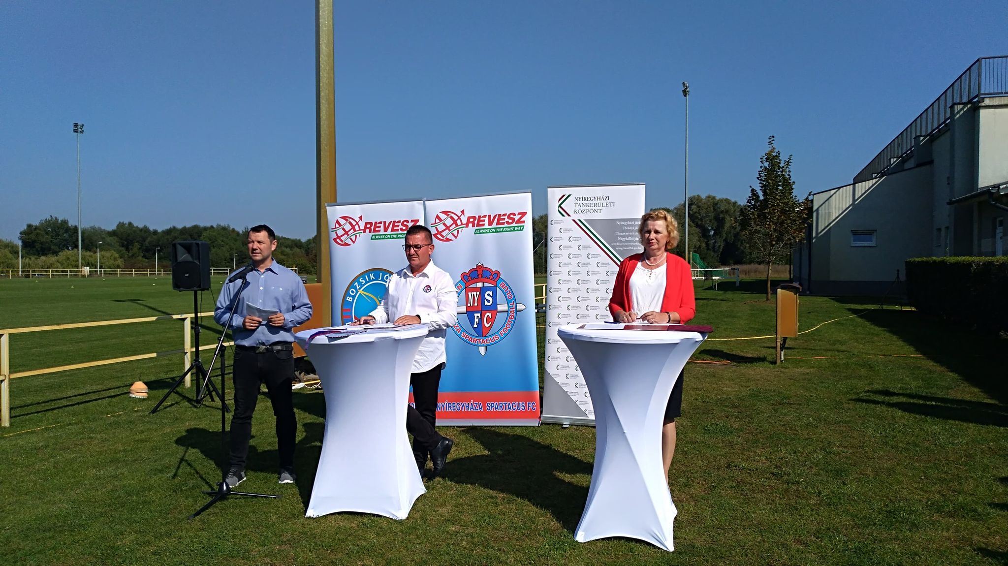 Szakszerű labdarúgó oktatással bővül a tanterv két nyíregyházi iskolában