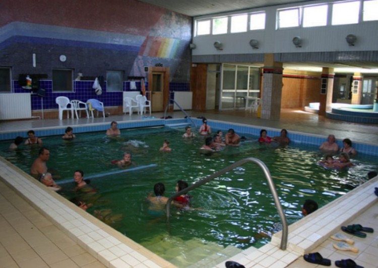 Nem zárnak be a nyíregyházi fürdők