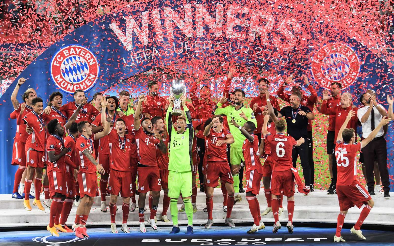 A Bayern nyerte Budapesten a trófeát