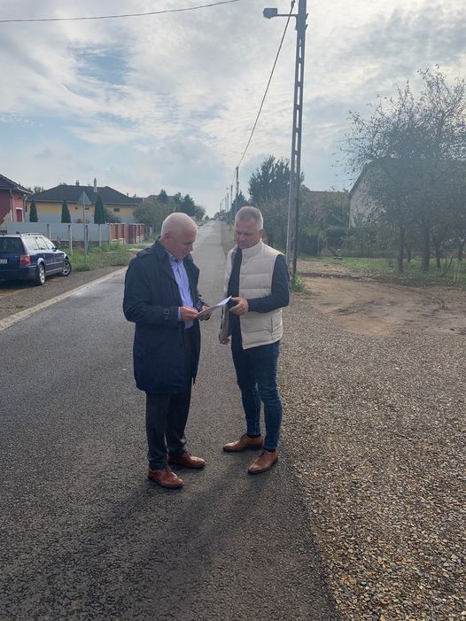 A járványhelyzetben is folytatódnak az útfelújítások Nyíregyházán