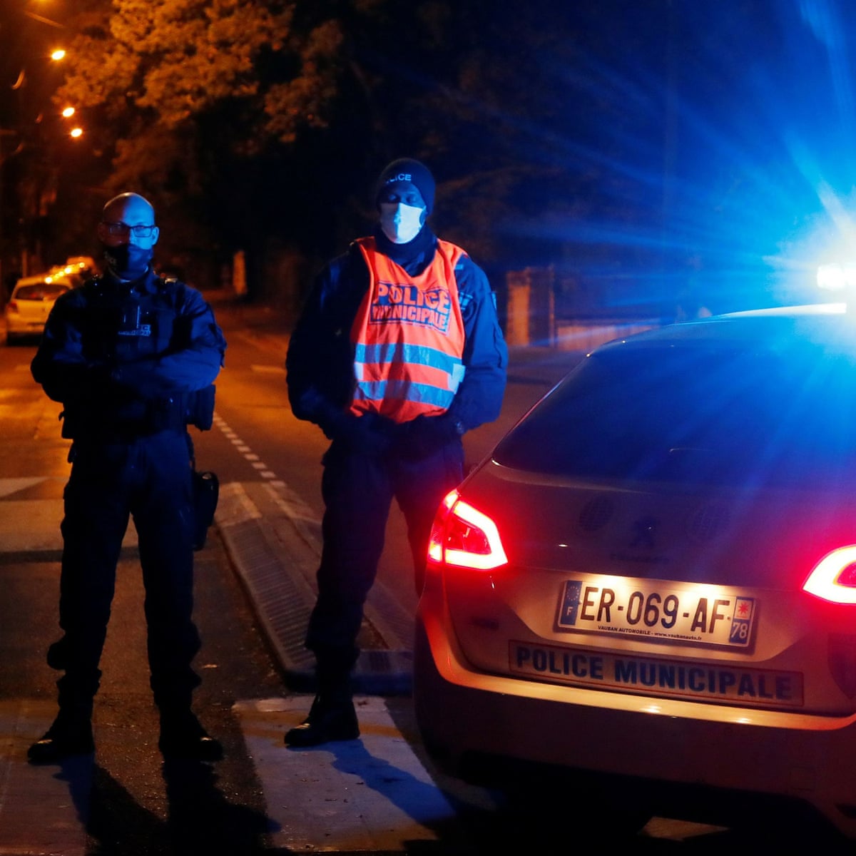 Iszlamista terrorista merénylet volt a tanár lefejezése Párizsban