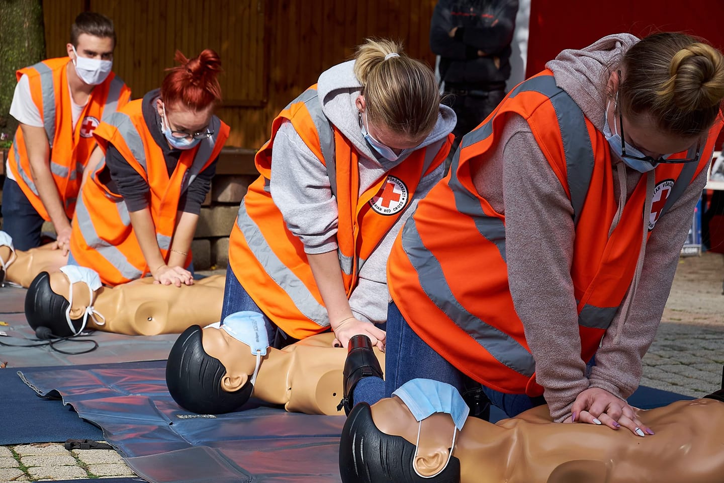 Városszerte közel 50 defibrillátor segíthet baj esetén