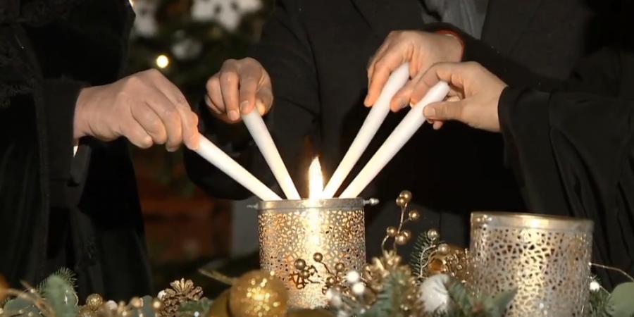 Vasárnap már a harmadik gyertyát gyújtják meg Debrecen adventi koszorúján