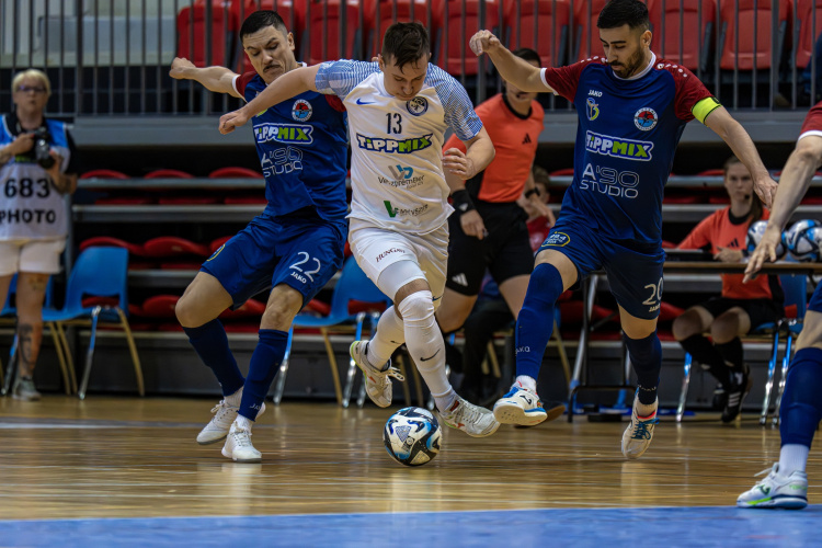 A bronzéremért játszanak a nyíregyházi futsalosok