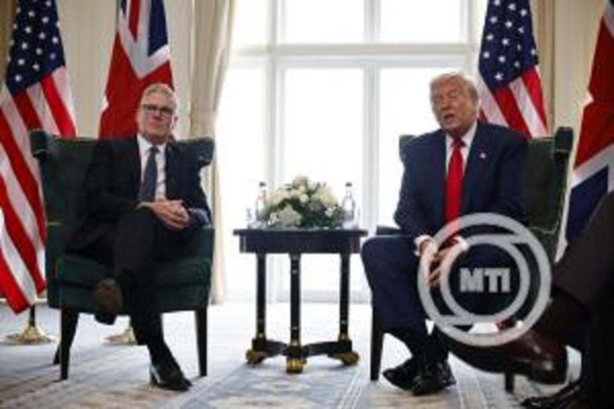 Donald Trump 10-12 napos határidőt szab az ukrajnai háború befejezésére