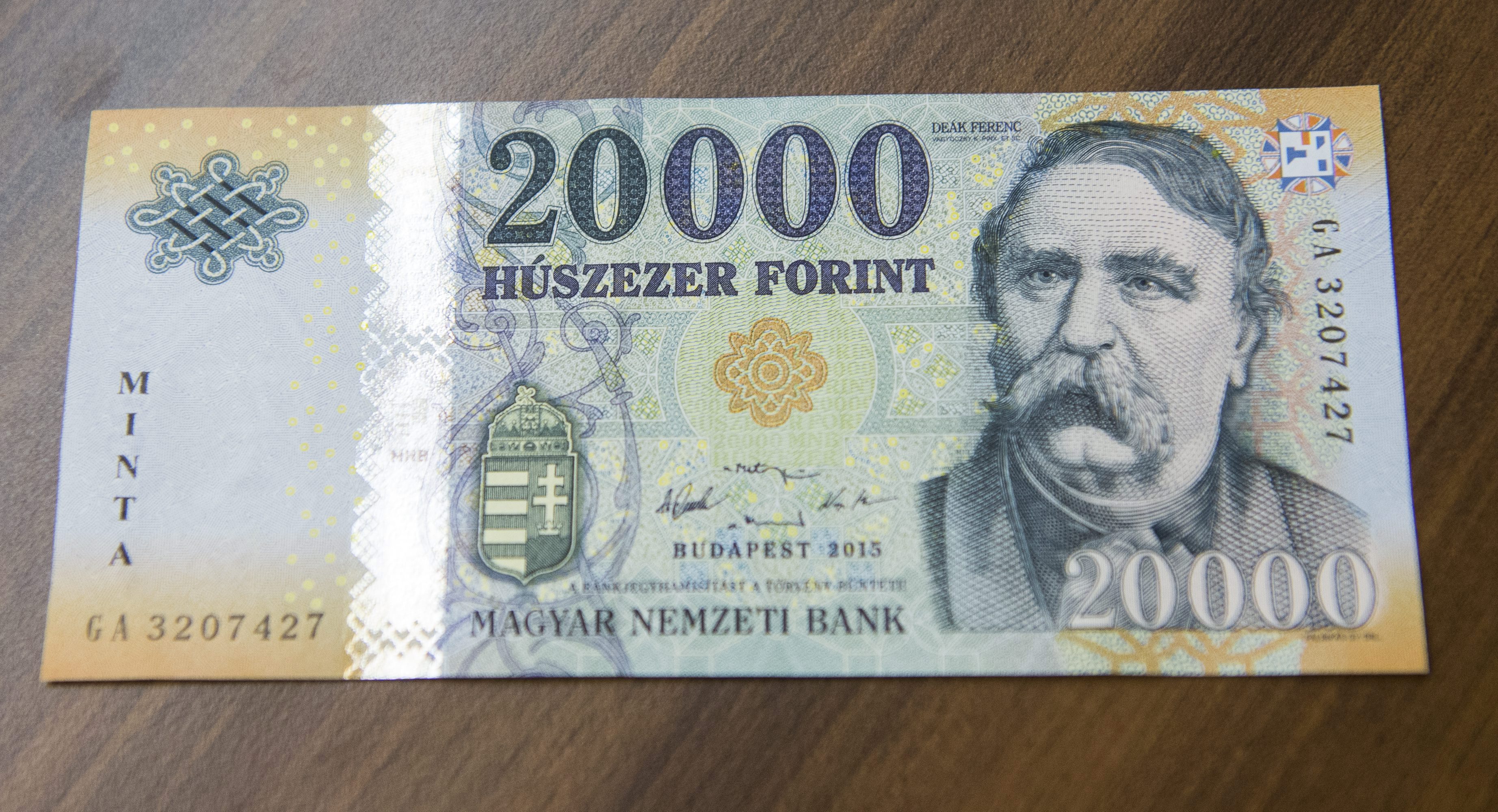 Pénzhamisítókat fogtak Nyíregyházán