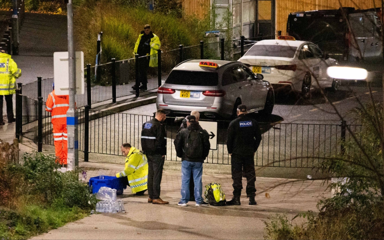 Véres támadás a Londonba tartó vonaton