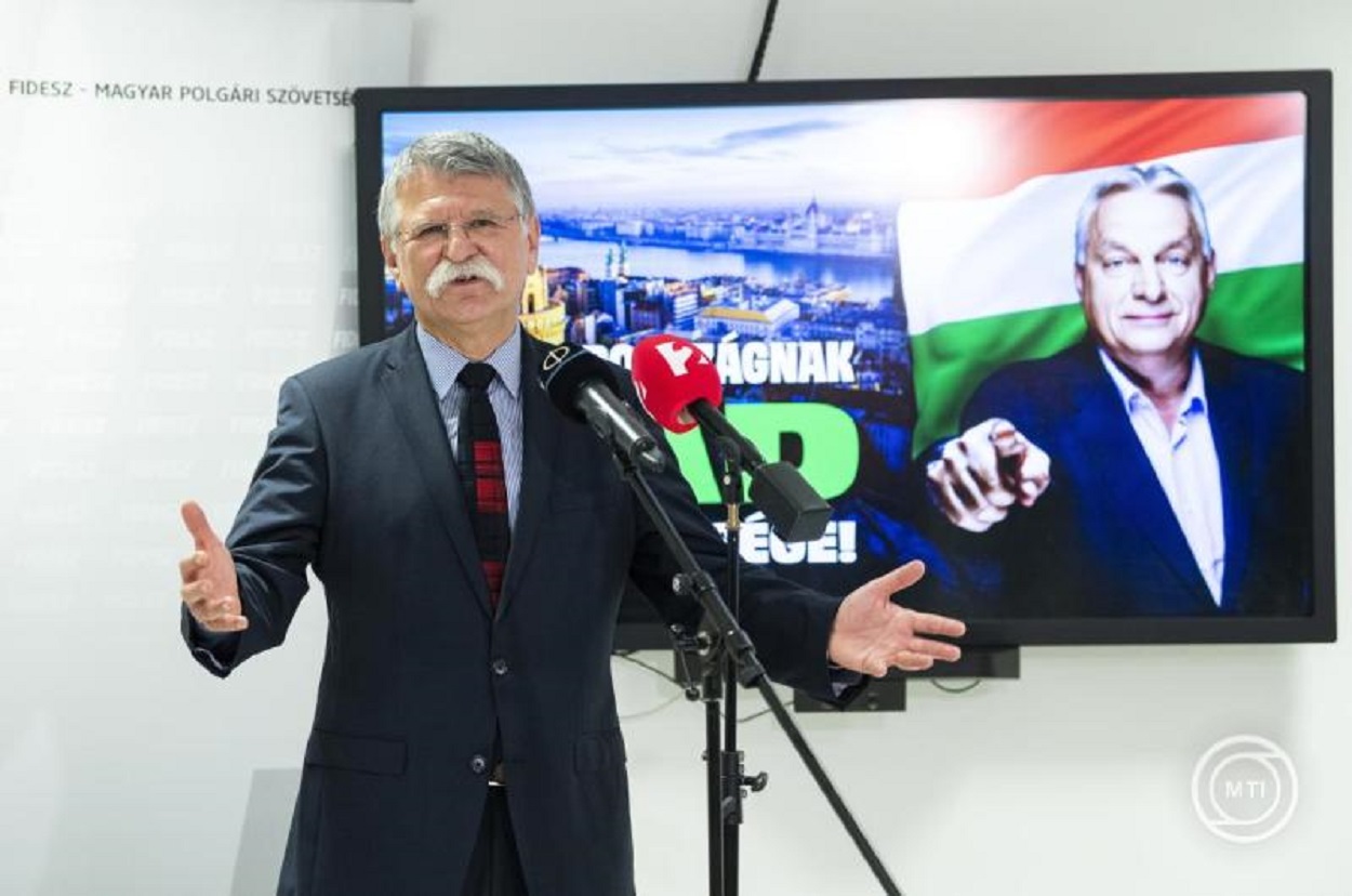 Adóvita: Kövér László szerint a nemzeti konzultáció ad erőt a brüsszeli vitákhoz