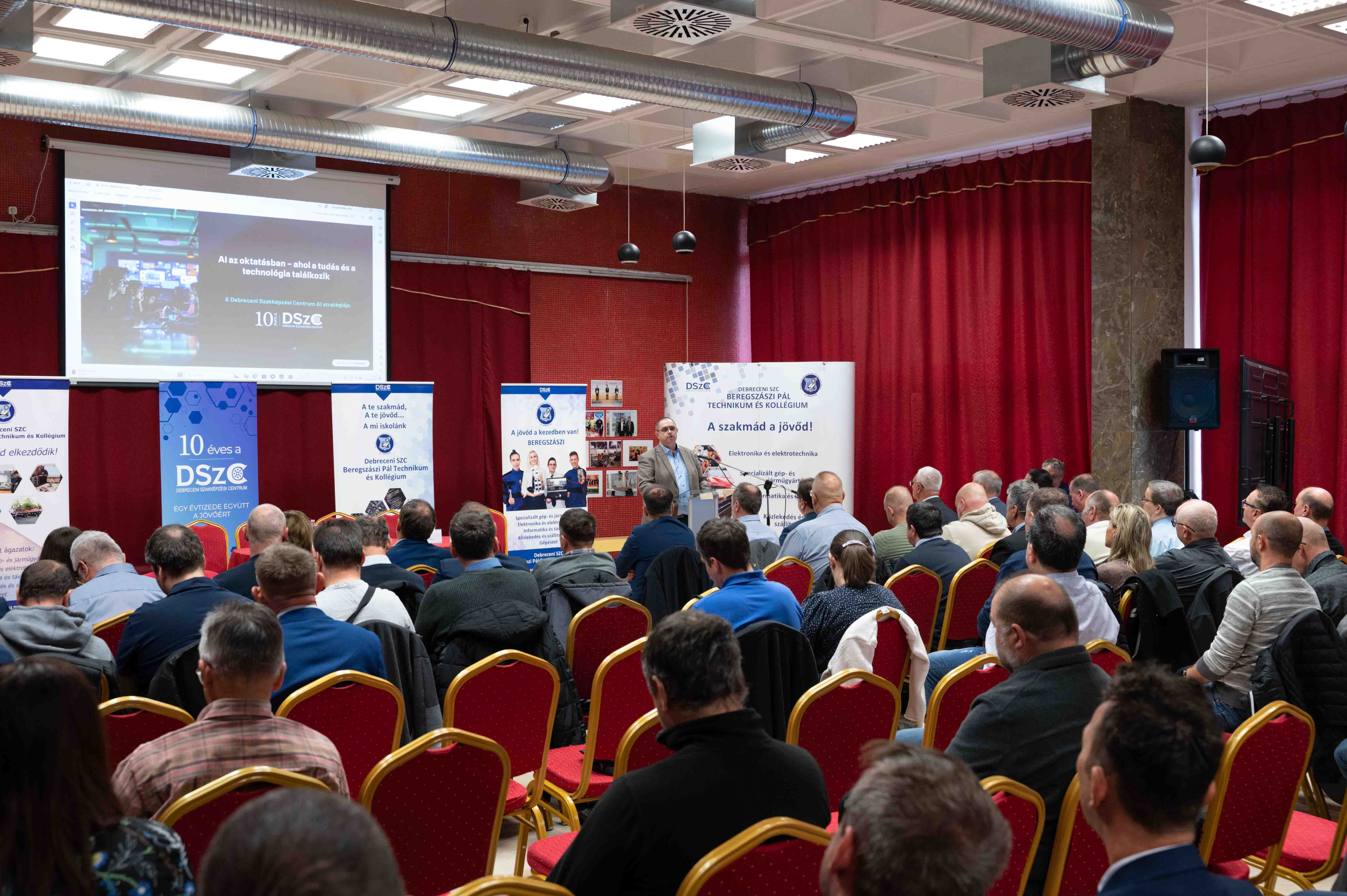 AI-workshopot tartottak Debrecenben