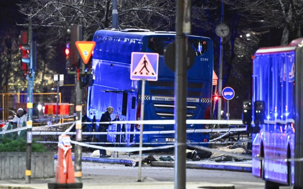 Halálos buszbaleset rázta meg Stockholmot