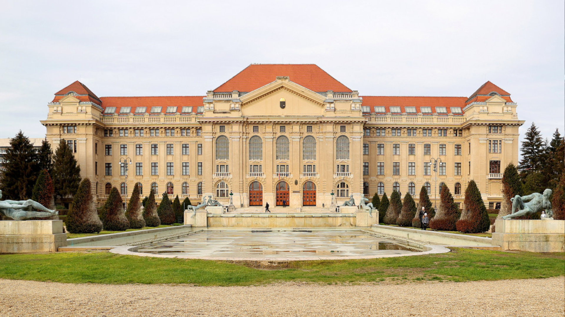 Minden eddiginél több külföldi hallgatót vár a Debreceni Egyetem az angol nyelvű képzéseire