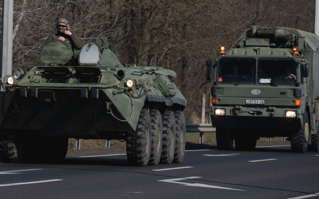 Katonai járművek lesznek az utakon