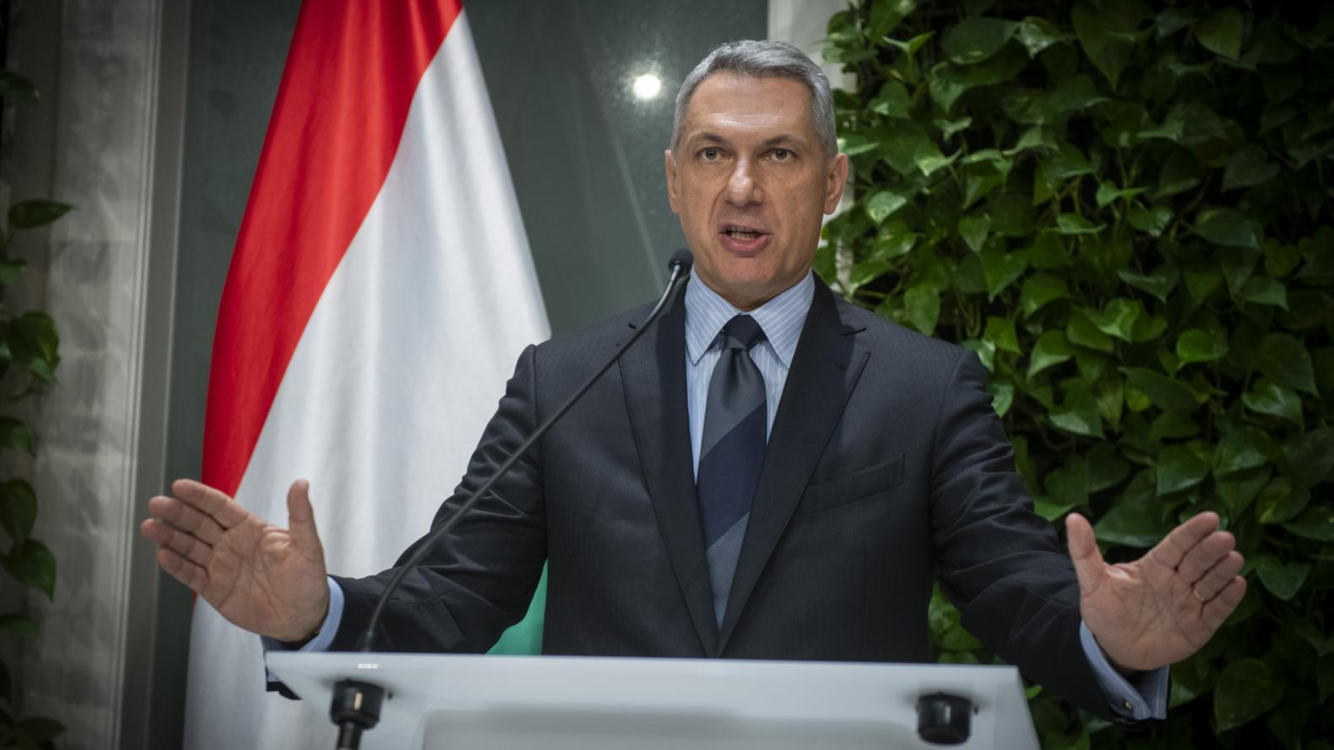 Lázár János bekeményít: országos razzia indul az állami beruházásoknál!