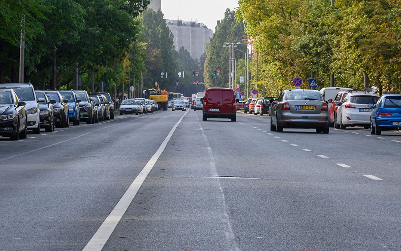 Burkolatsüllyedés a Füredi–Egyetem csomópontban