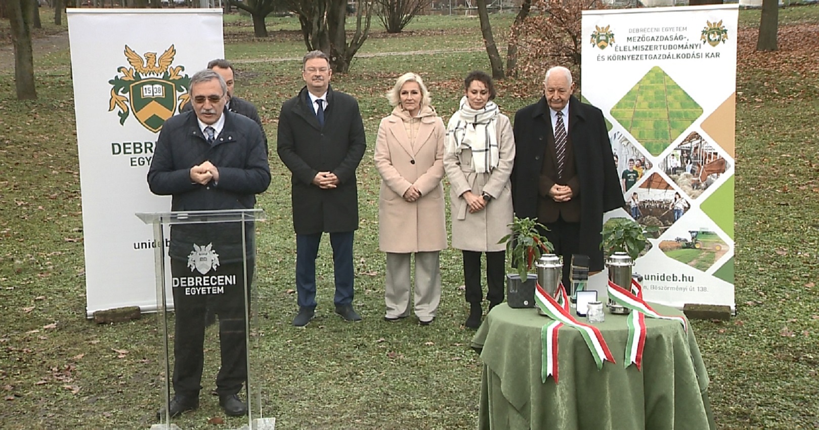 Különleges időkapszulát helyeztek el Debrecenben