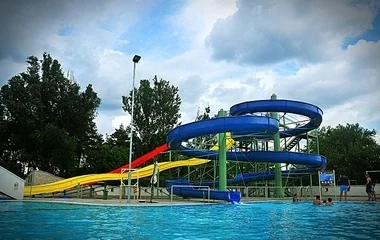 Nyitnak a Parkfürdő termálmedencéi