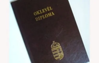 Már másfél ezer diplomát kipostázott a Nyíregyházi Egyetem