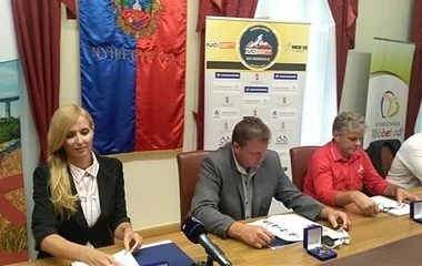 Országúti férfi kerékpáros ifjúsági világkupát rendeznek Nyíregyházán