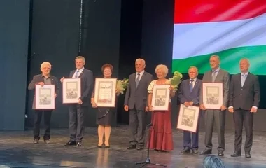 Díszpolgári címet és életmű díjakat adtak át nemzeti ünnepünk alkalmából Nyíregyházán