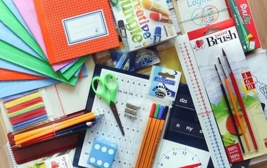 Gávavencsellő önkormányzata is tanszer csomaggal segíti az iskolásokat