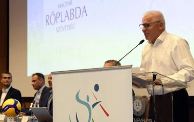 Újabb öt évig Kovács Ferenc a röplabdaszövetség elnöke