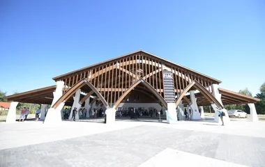 Átadták Fehérgyarmat új piacát