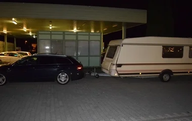 Hamis rendszám a csengersimai határátkelőhelyen