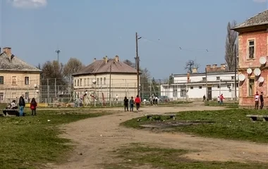 Milliókkal tartoznak a kilakoltatás előtt állók Nyíregyházán