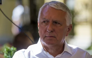 Két év alatt már tizenhétszer razziázott a rendőrség Bige László szolnoki gyárában