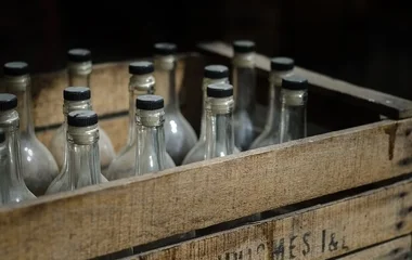 Három helyszínen egyszerre csaptak le a pénzügyőrök