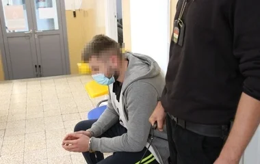 Zajlik az embercsempész román bűnszervezet ügye