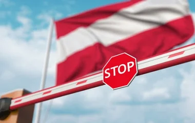 Kijárási tilalmat léptetnek életbe keddtől Ausztriában