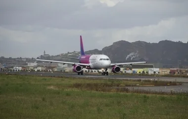 A Wizz Air június 20-ig felfüggesztette a Tel-Avivba és Ammanba induló járatait.