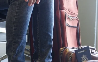 A Ryanair  bővíti az ingyenes kézipoggyászok méretét