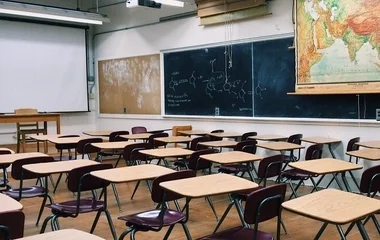 Iskolabezárási hullám jöhet Magyarországon 