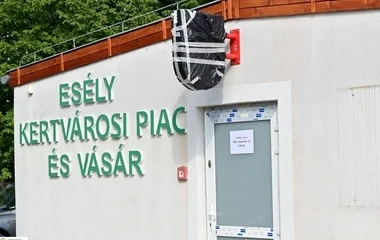 Megnyílt a Kertvárosi Esély Piac és Vásár a Fokos utcán