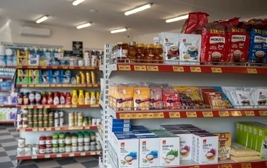 Az árréststop felgyorsítja a kisboltok bezárását