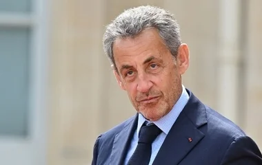 Öt év börtönbüntetésre ítélték Nicolas Sarkozy volt francia elnököt