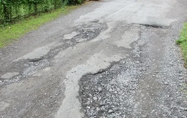Folytatódik a járda és útfelújítás Nyíregyházán