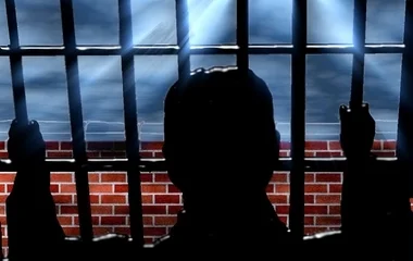 Azonnal megbukott a telefonos csempész, aki a végbelébe dugta a készüléket