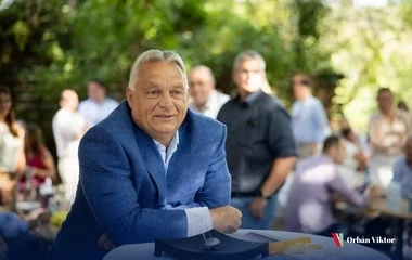 Jelentős adócsökkentési csomagot jelentett be a KKV-knak Orbán Viktor